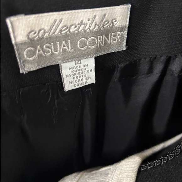 Casual Corner Black Blazer size 14 black - Picture 3 of 3